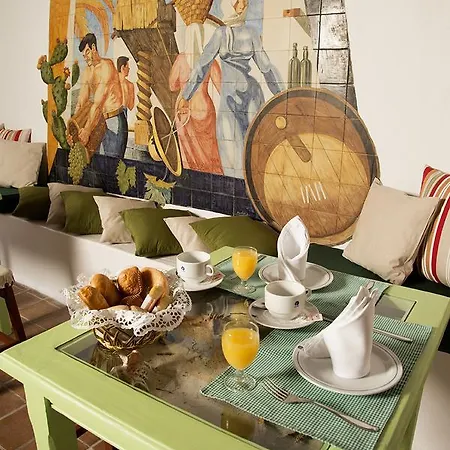 Alojamento de Acomodação e Pequeno-almoço Hotelito La Era