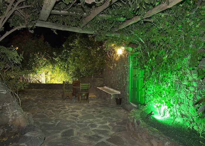 Hotelito La Era Nocleg ze śniadaniem